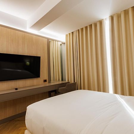 Hotel Fieri Экстерьер фото