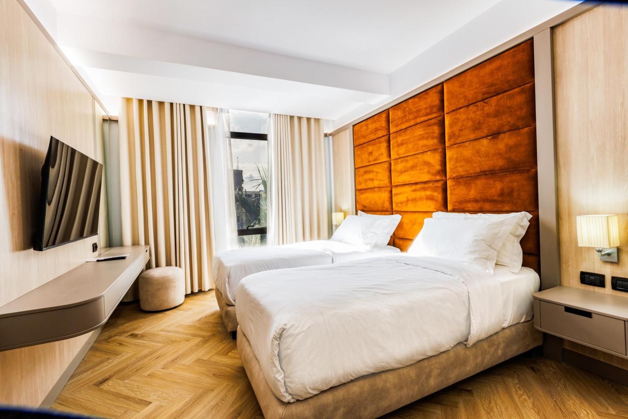 Hotel Fieri Экстерьер фото