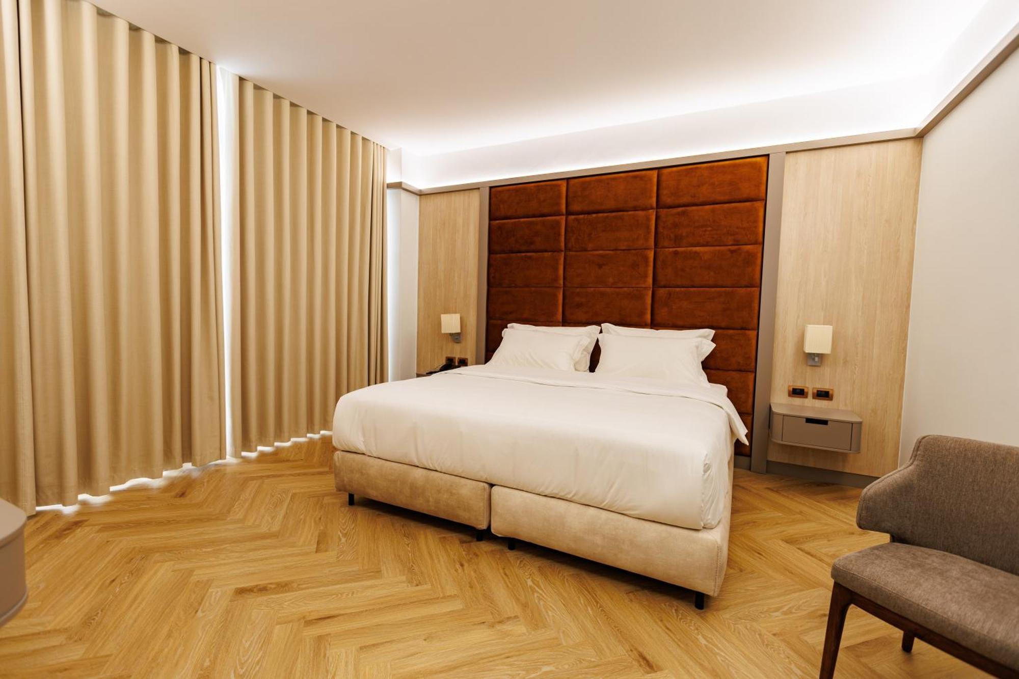 Hotel Fieri Экстерьер фото