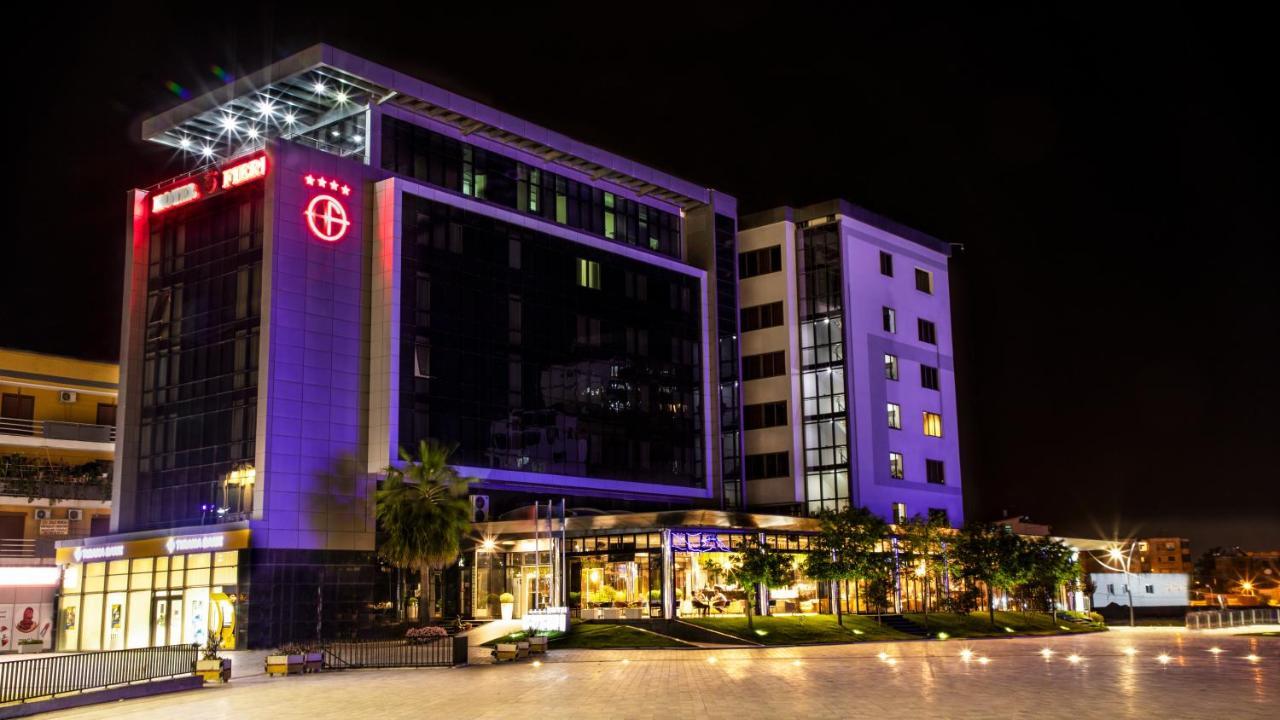 Hotel Fieri Экстерьер фото