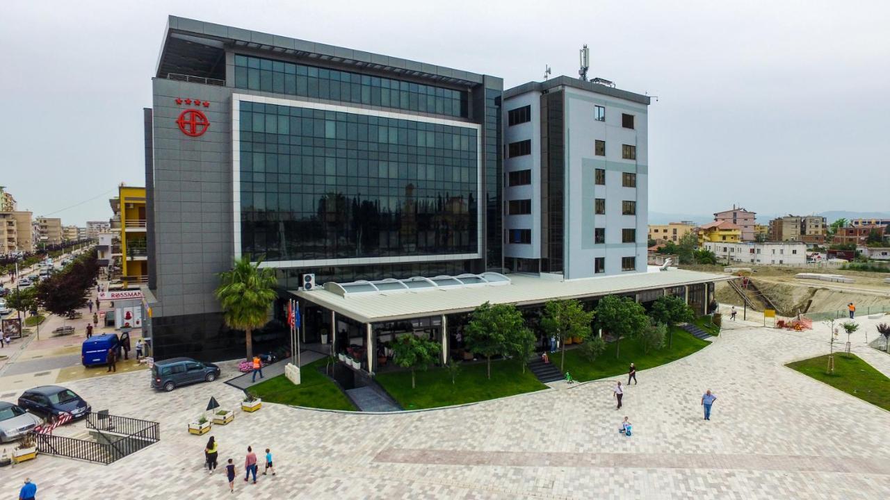 Hotel Fieri Экстерьер фото