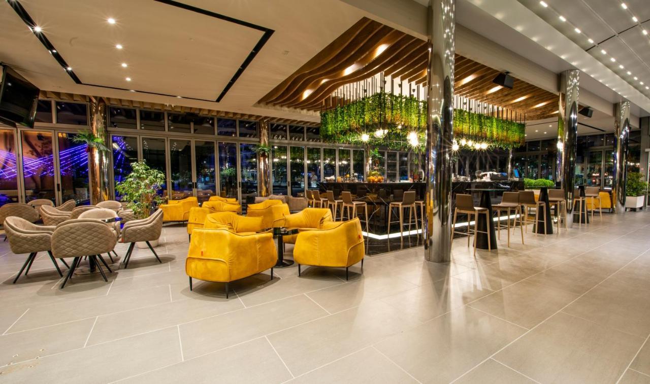 Hotel Fieri Экстерьер фото