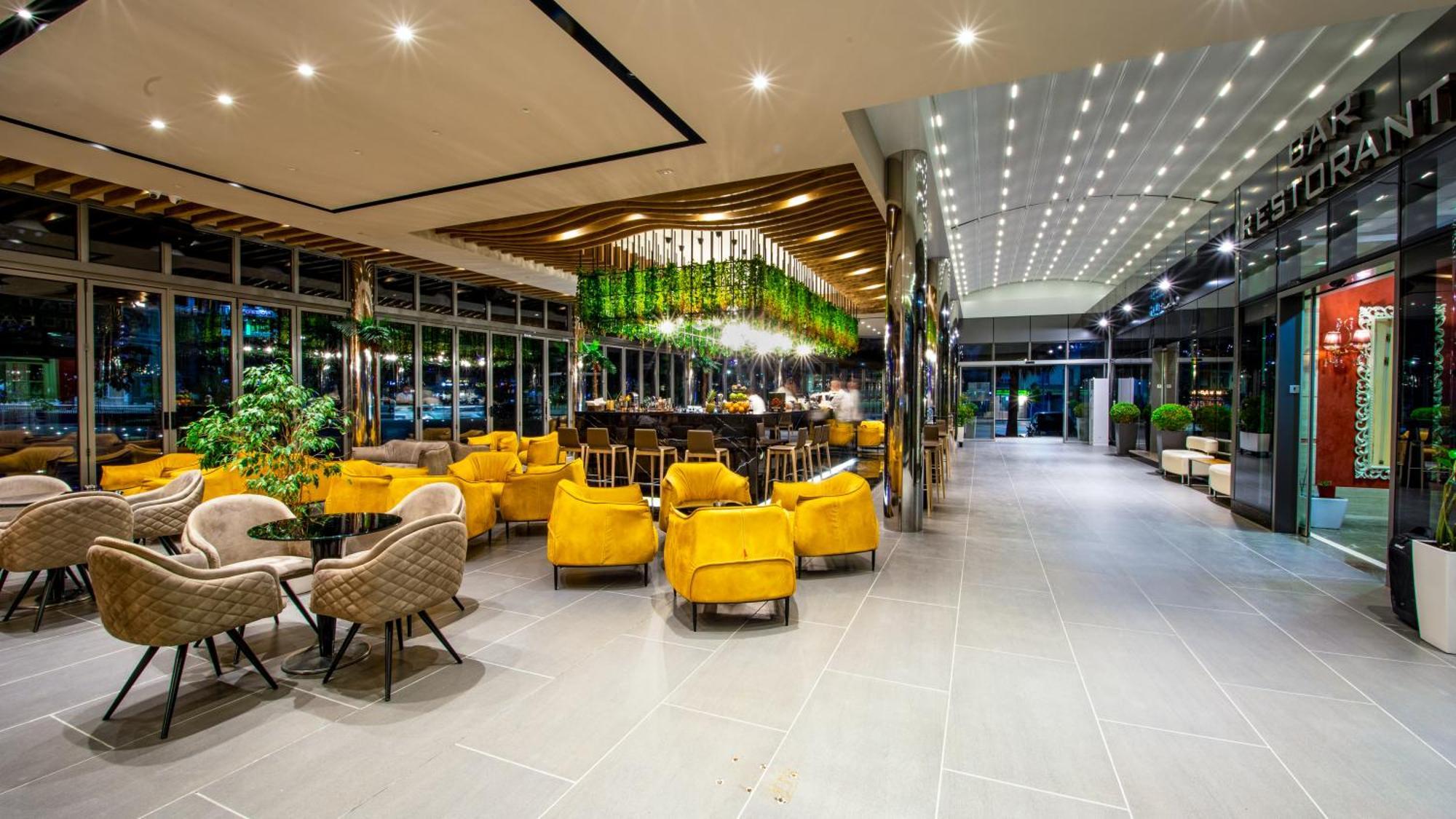 Hotel Fieri Экстерьер фото